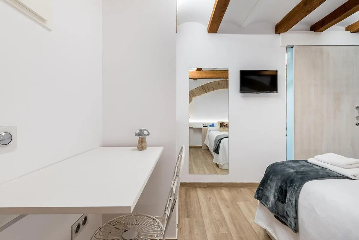 Hostal 977 Tarragona 3*,