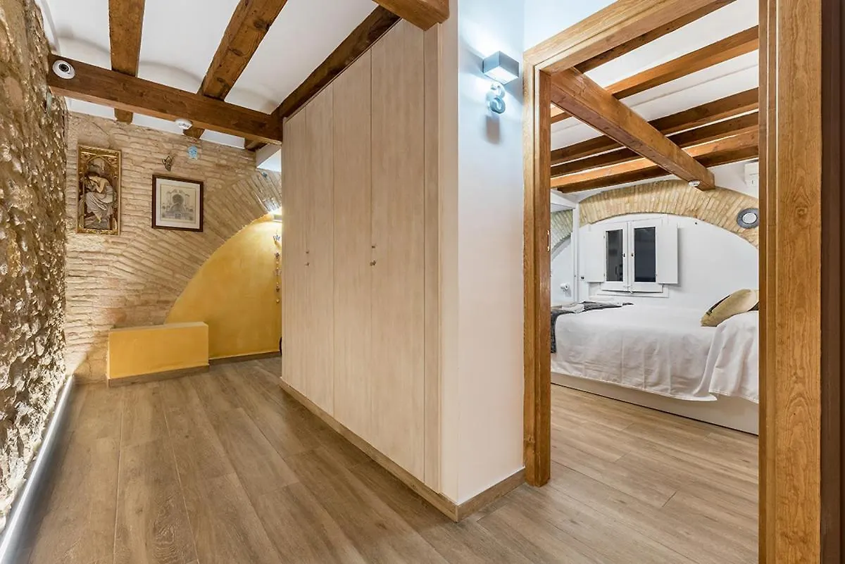 Hostal 977 Tarragona 3*,
