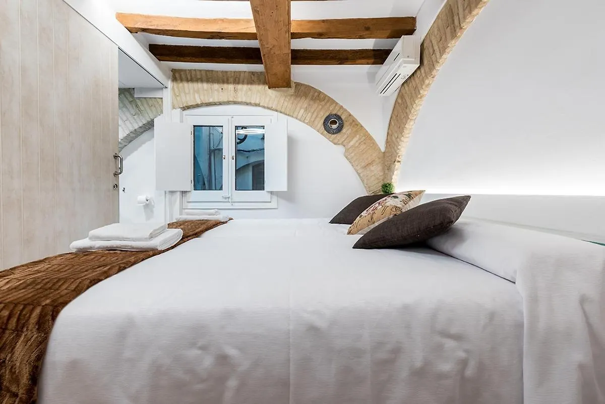 Hostal 977 Tarragona 3*,