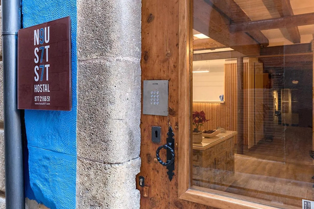 Hostal 977 Tarragona Spain