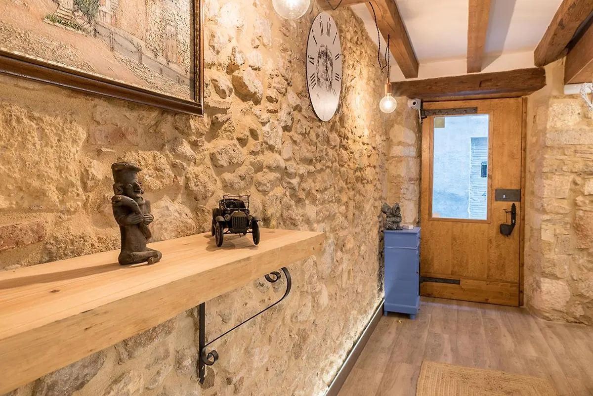 Hostal 977 Tarragona Hotel